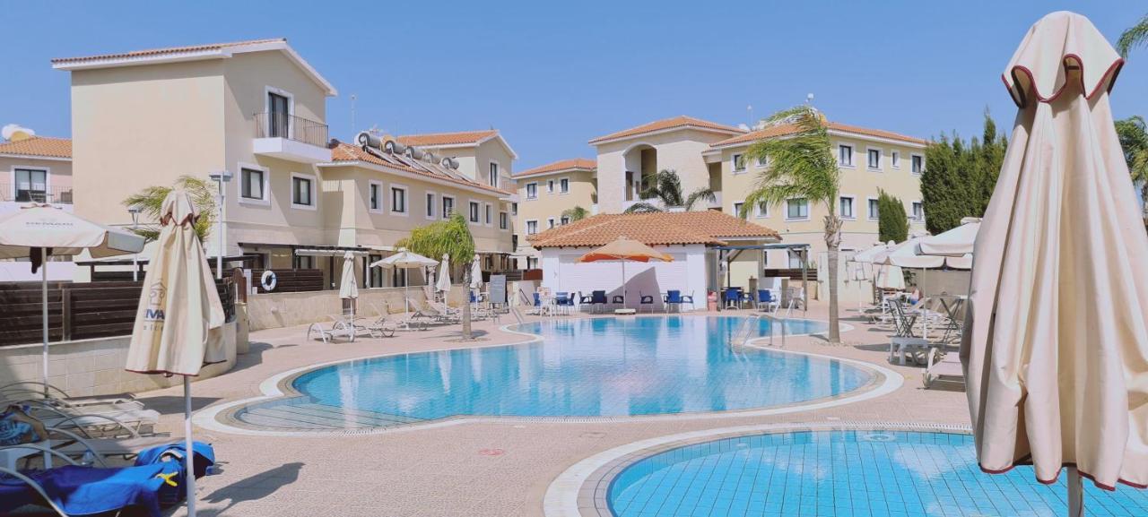 Stay Kyklades Resort & Spa Paralimni Exterior foto